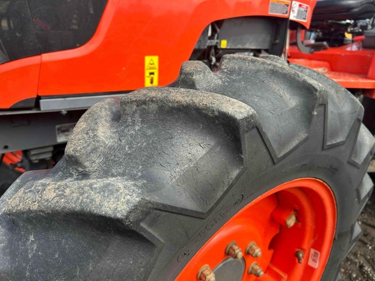2015-kubota-m5660su-image-11