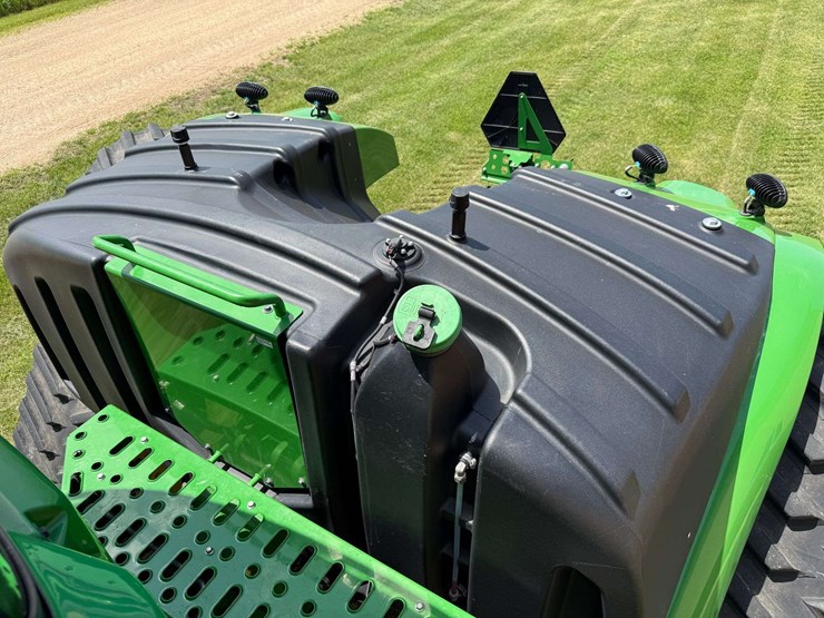 2021-john-deere-9570rx-image-82
