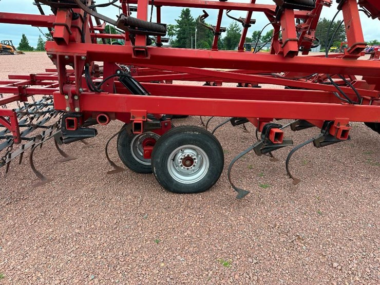 case-ih-4200-image-16