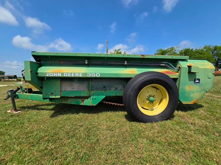 john-deere-350-image-7