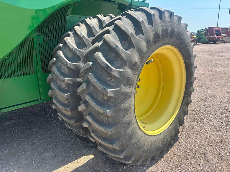 2013-john-deere-s680-image-9