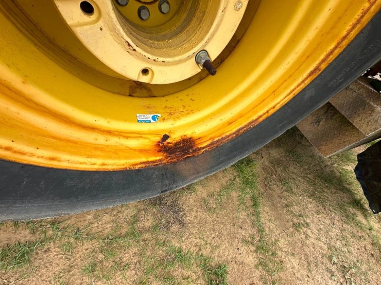 2010-john-deere-6230-premium-image-19