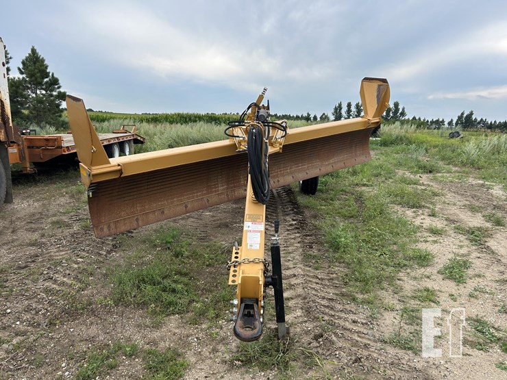 2022-johnson-mfg-hygrade-1600rs-image-2
