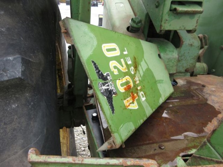 john-deere-4020-image-7