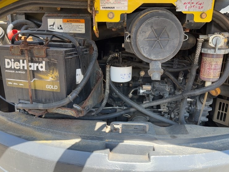 yanmar-vio55-image-10