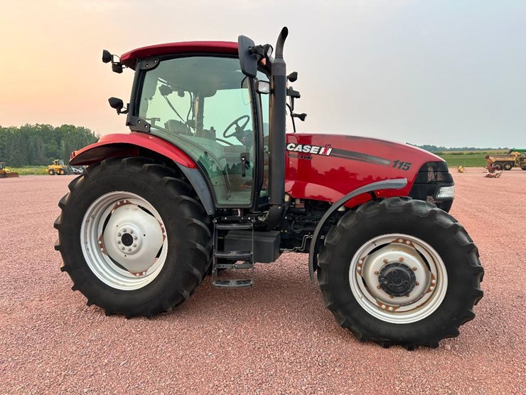 2008-case-ih-maxxum-115-image-3