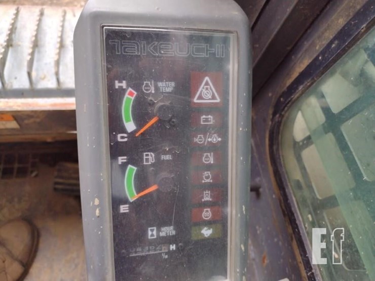 takeuchi-tl230-image-7