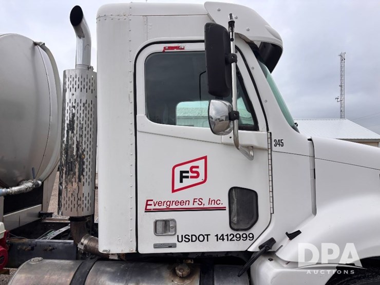 2006-freightliner-columbia-truck-(gp11007,-unit-345)-image-49
