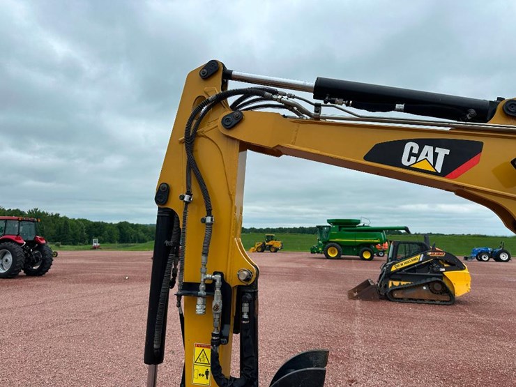 2019-caterpillar-303.5e2-cr-image-40