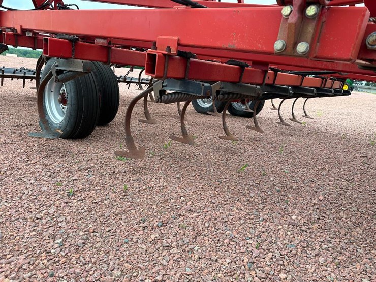 case-ih-4200-image-40