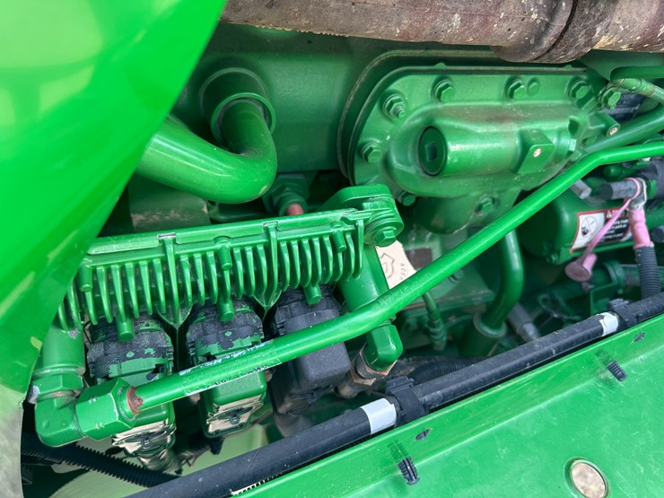 2018-john-deere-r4038-image-54