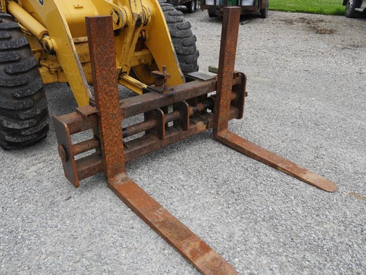 deere-444g-image-67