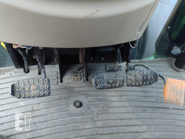 2017-john-deere-5100r-image-8