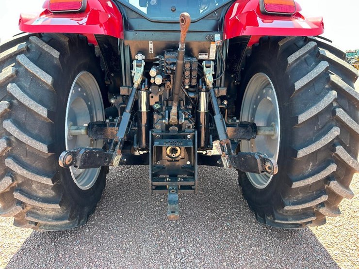 2014-case-ih-maxxum-140-image-28