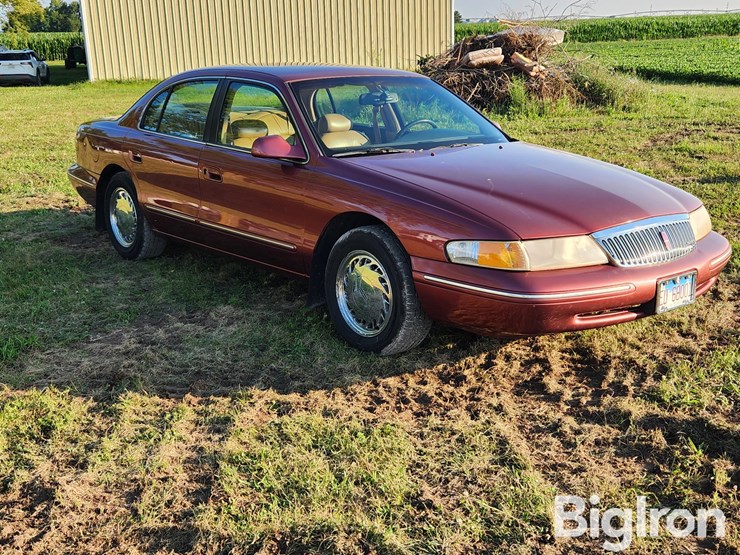 1995-lincoln-continental-4-door-sedan-image-3