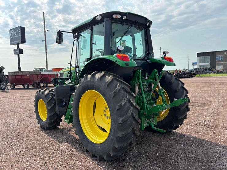 2023-john-deere-6130m-image-4