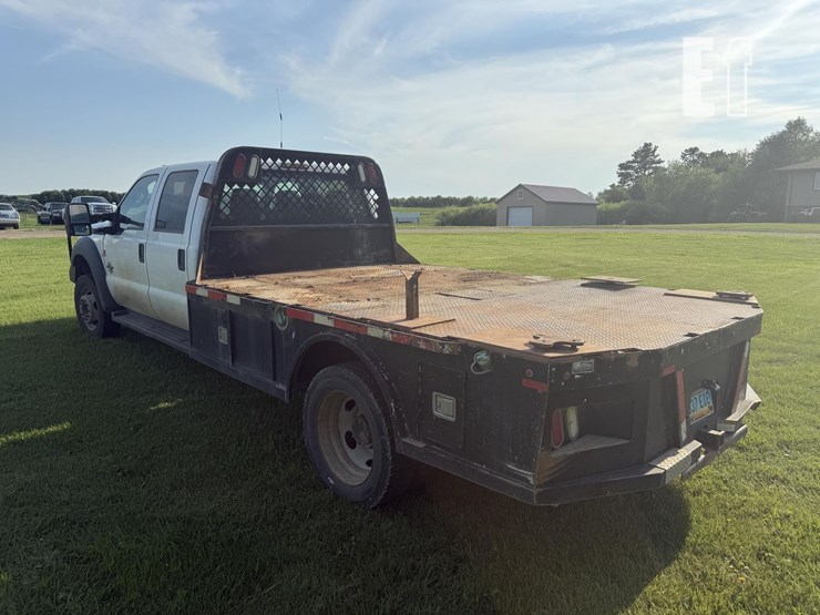 2013-ford-f550-image-4