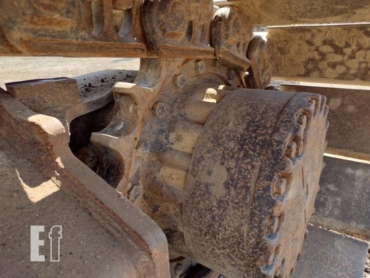 2011-komatsu-pc228us-lc-8-image-28