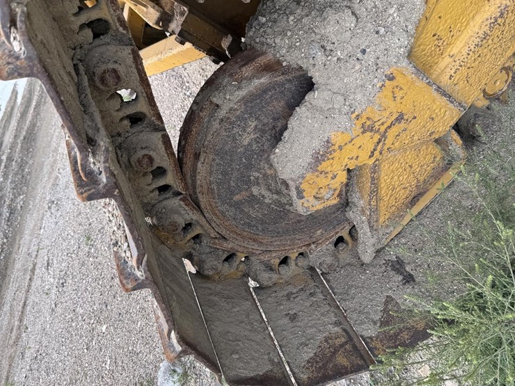 caterpillar-d5m-lgp-ii-image-36
