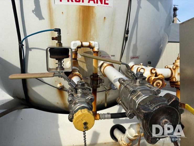 2013-peterbilt-337-image-52