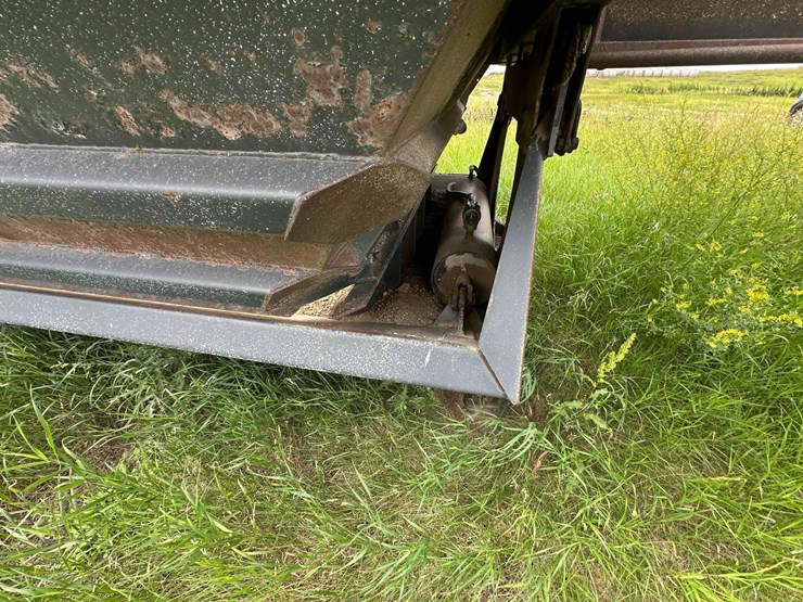 1995-midland-belly-dump-trailer-image-12