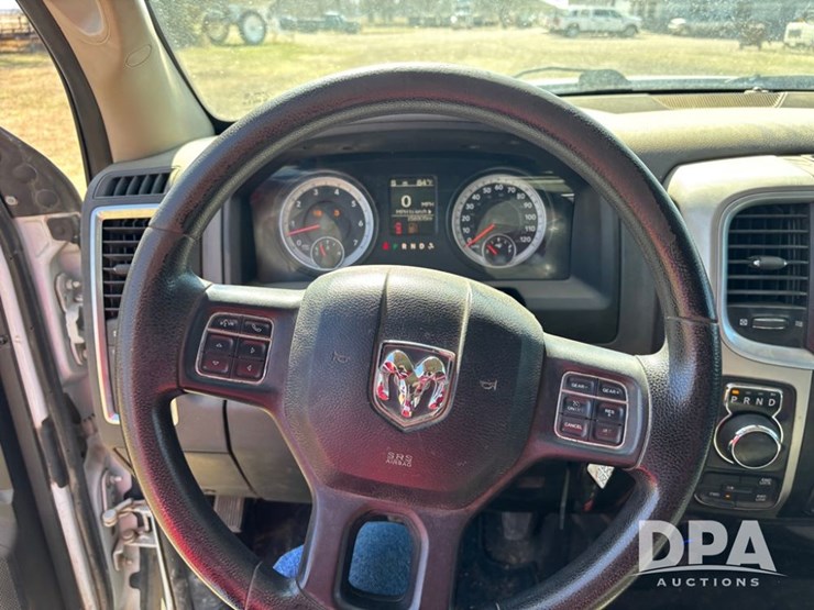 2015-dodge-ram-1500-image-48