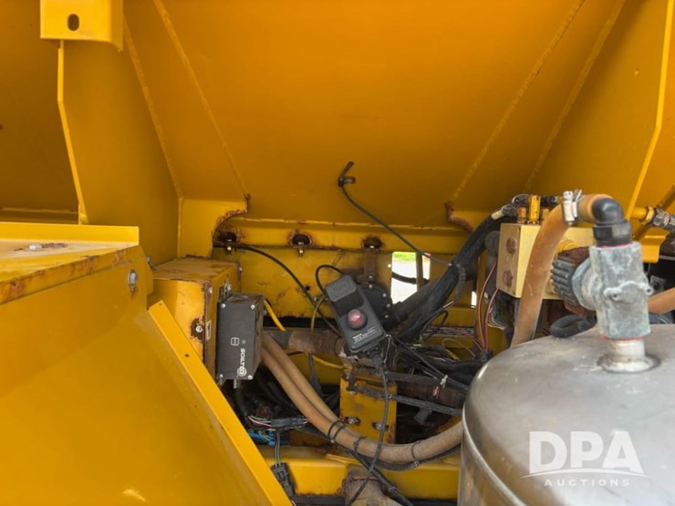 2006-john-deere-8-image-20