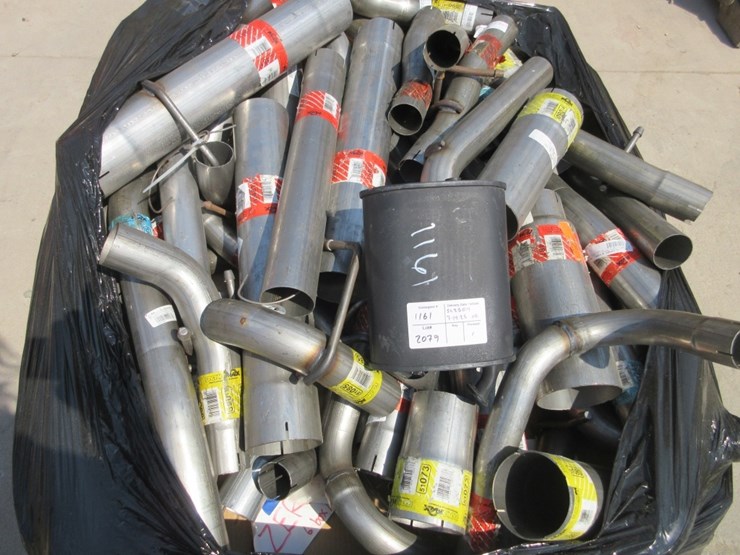 lot-of-misc-automotive-muffler/exhaust-parts-image-5