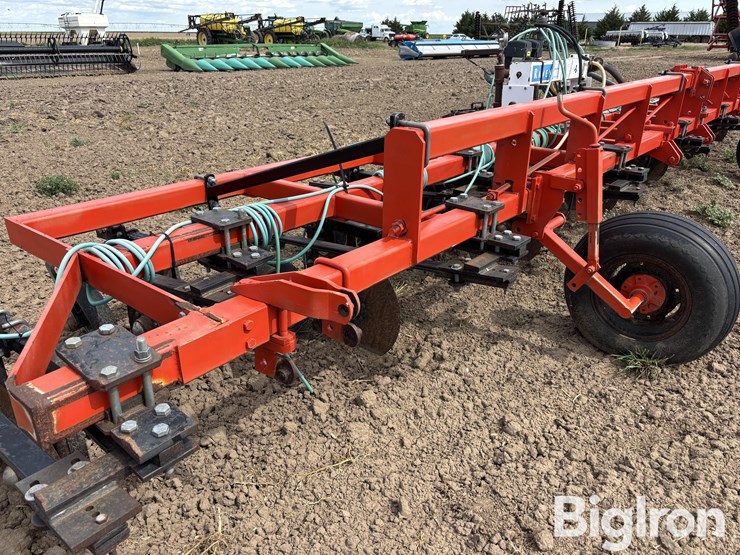 shop-built-fertilizer-side-dressing-bar-image-20