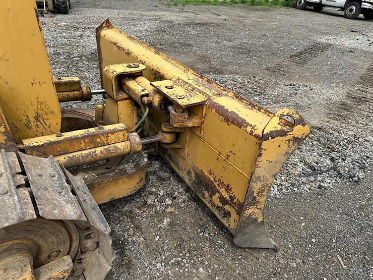 caterpillar-d3b-image-17