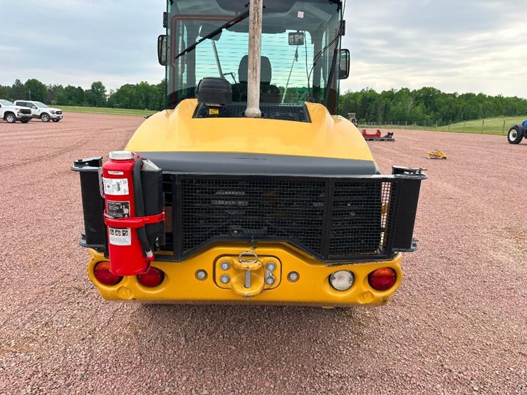 2019-caterpillar-906m-image-22