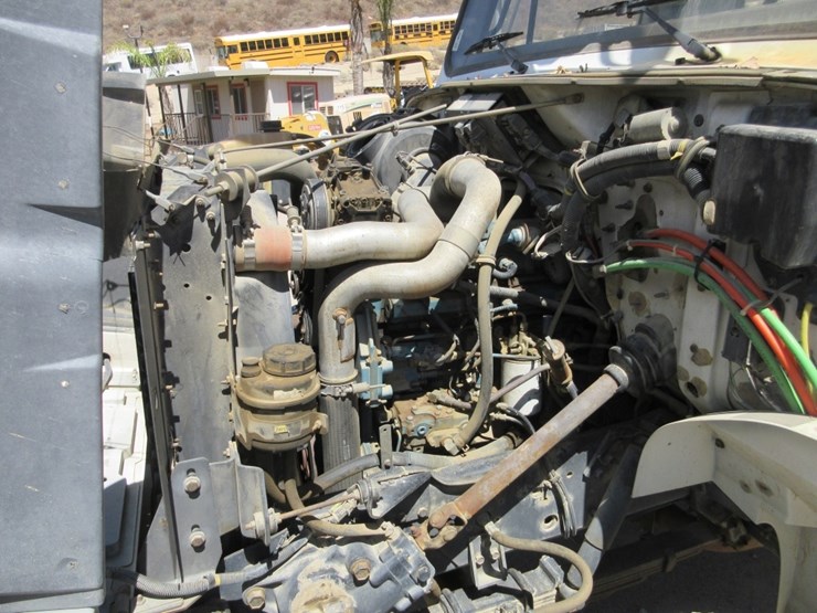 1998-international-4800-image-6