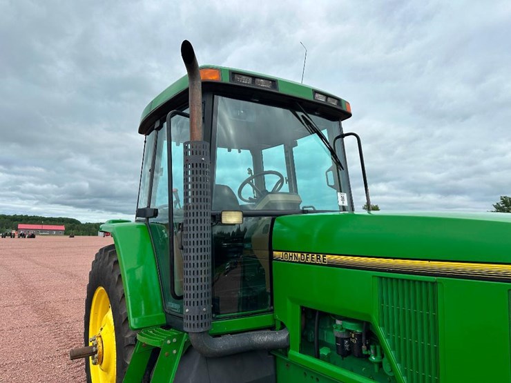 1996-john-deere-7400-image-19