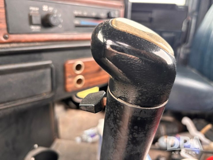 2000-freightliner-truck-(gp11021,-unit-398)-image-79