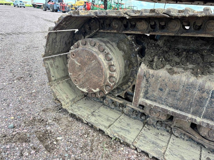 caterpillar-322cl-image-42