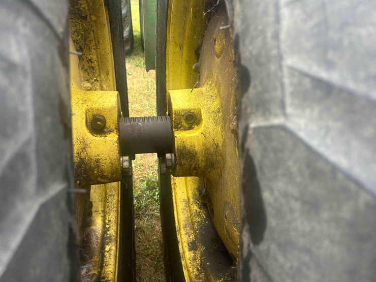 john-deere-8440-image-17