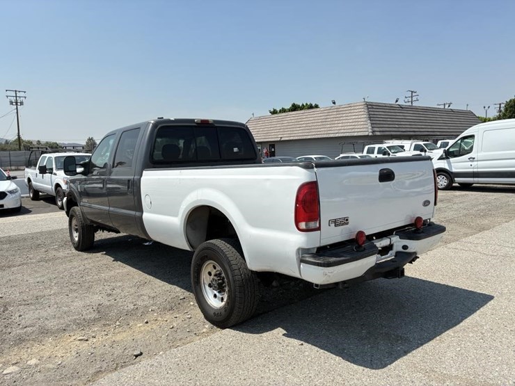 2004-ford-f350-image-4