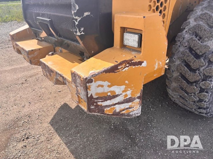 2014-caterpillar-950m-image-44