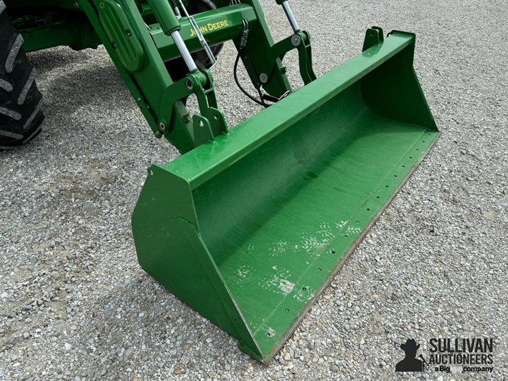 2023-john-deere-6r-145-image-7