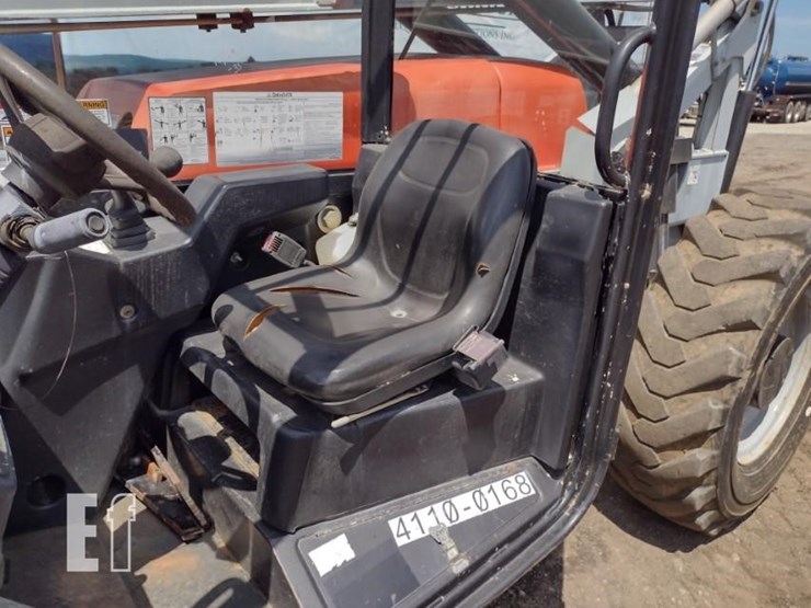 2013-skyjack-vr1056d-image-11