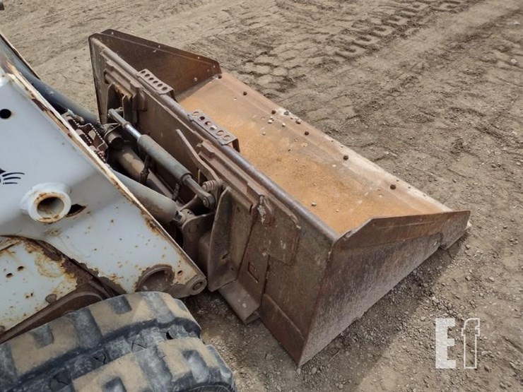 2014-bobcat-t590-image-18