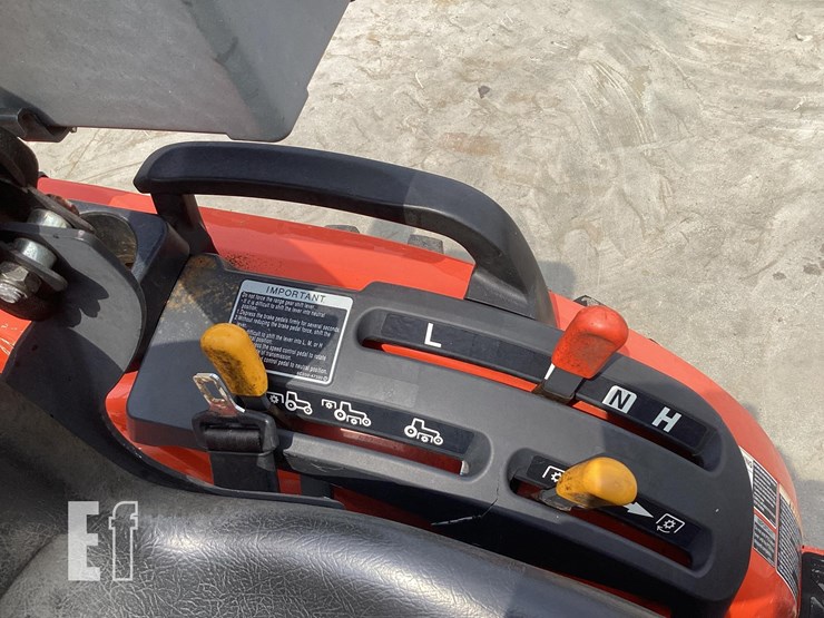 2020-kubota-b2301hsd-image-19