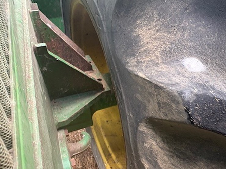 john-deere-8560-image-16
