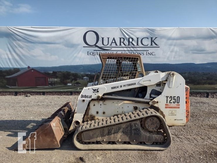 bobcat-t250-image-1