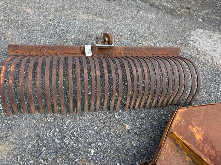 1pt-fast-hitch-stone-rake-image-4