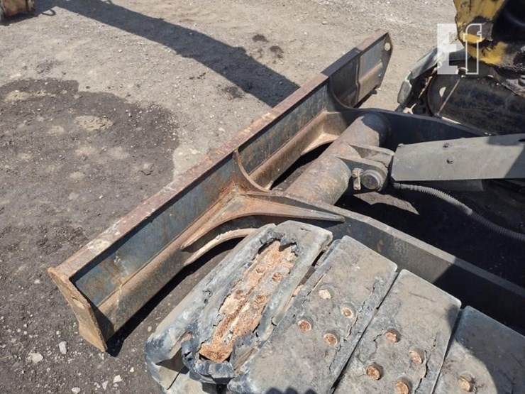 2007-komatsu-pc78mr-6-image-24