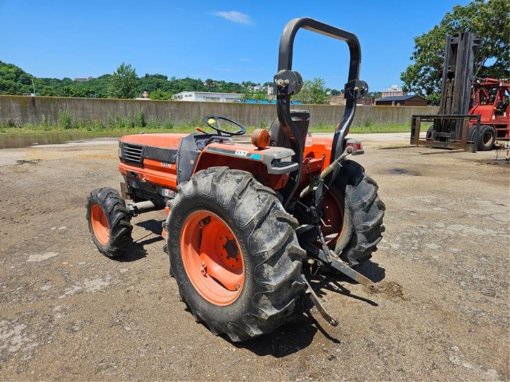 kubota-l3710-image-3