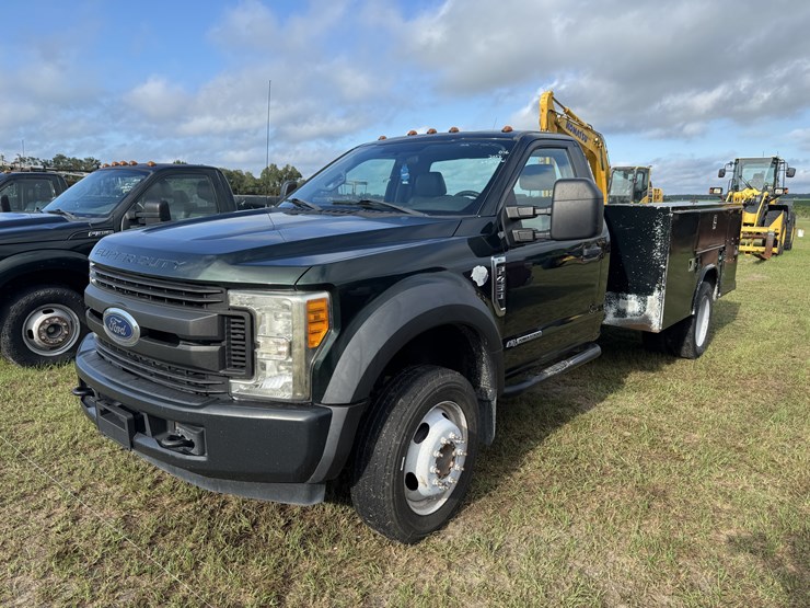 2017-ford-f450-xl-image-2
