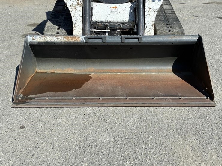 2019-bobcat-t740-image-5