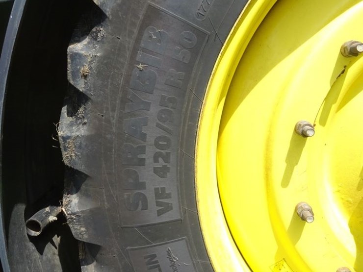 2016-john-deere-r4045-image-44